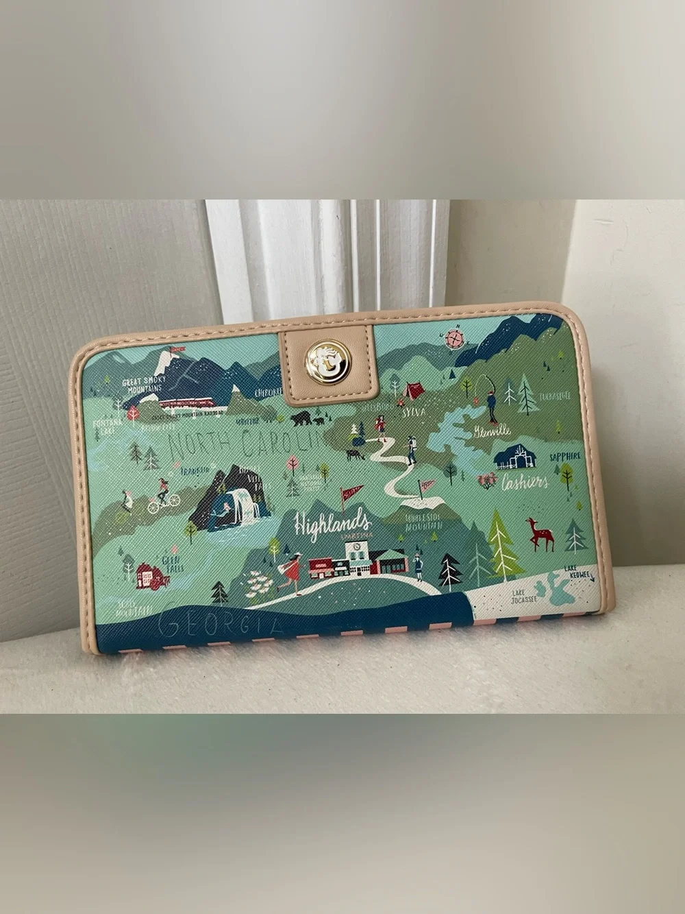 Spartina 449 Green and Tan Illustrated Map Zip Wallet